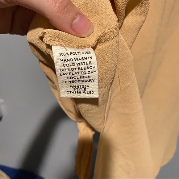 Sheer Peach Top - Picture 4 of 4